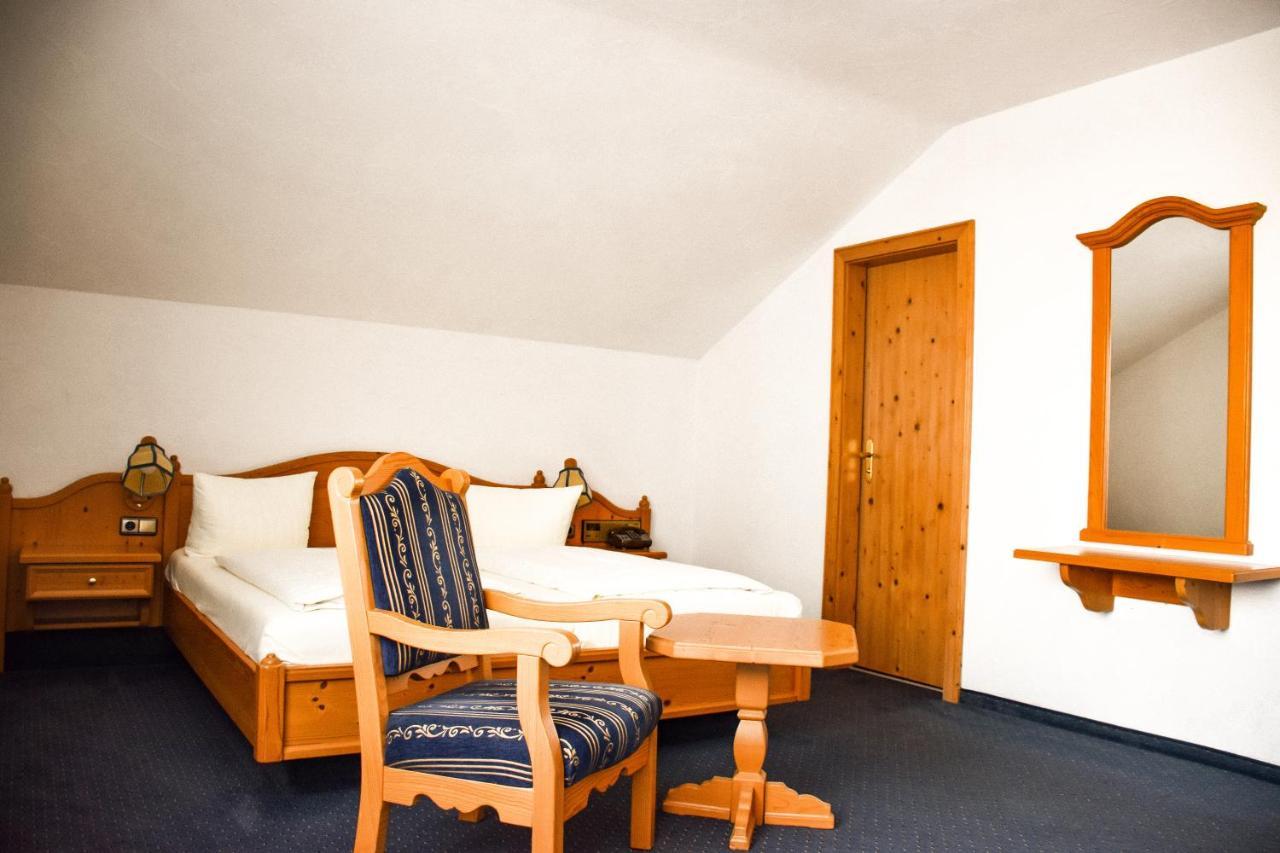 Hotel Bergwiesen - Zimmer Mit Balkon Oder Terasse Lohr am Main Экстерьер фото