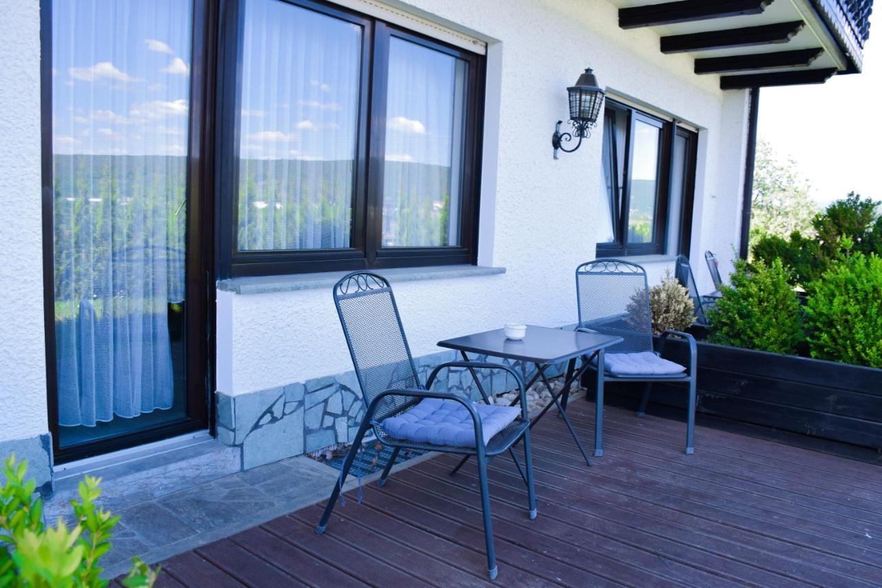 Hotel Bergwiesen - Zimmer Mit Balkon Oder Terasse Lohr am Main Экстерьер фото