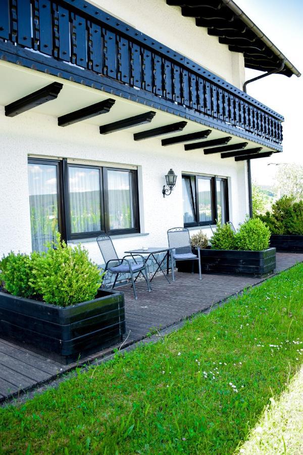 Hotel Bergwiesen - Zimmer Mit Balkon Oder Terasse Lohr am Main Экстерьер фото